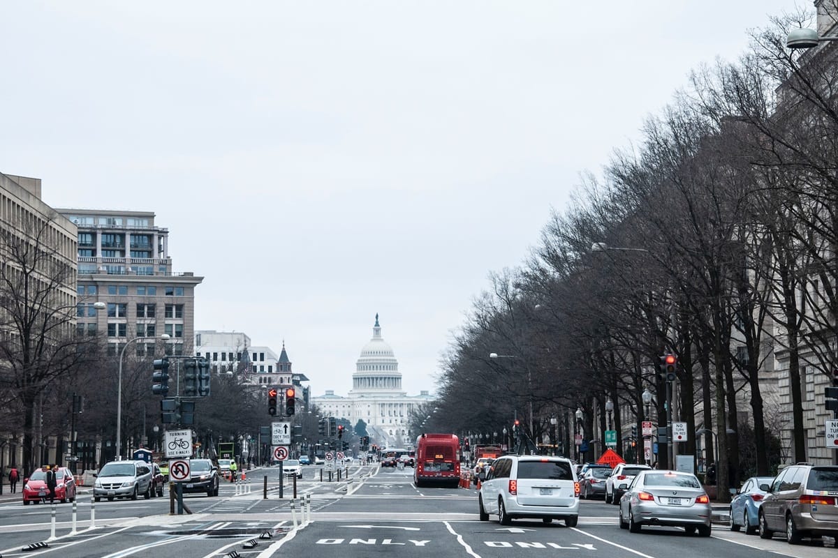 US National Debt Hits $34 Trillion