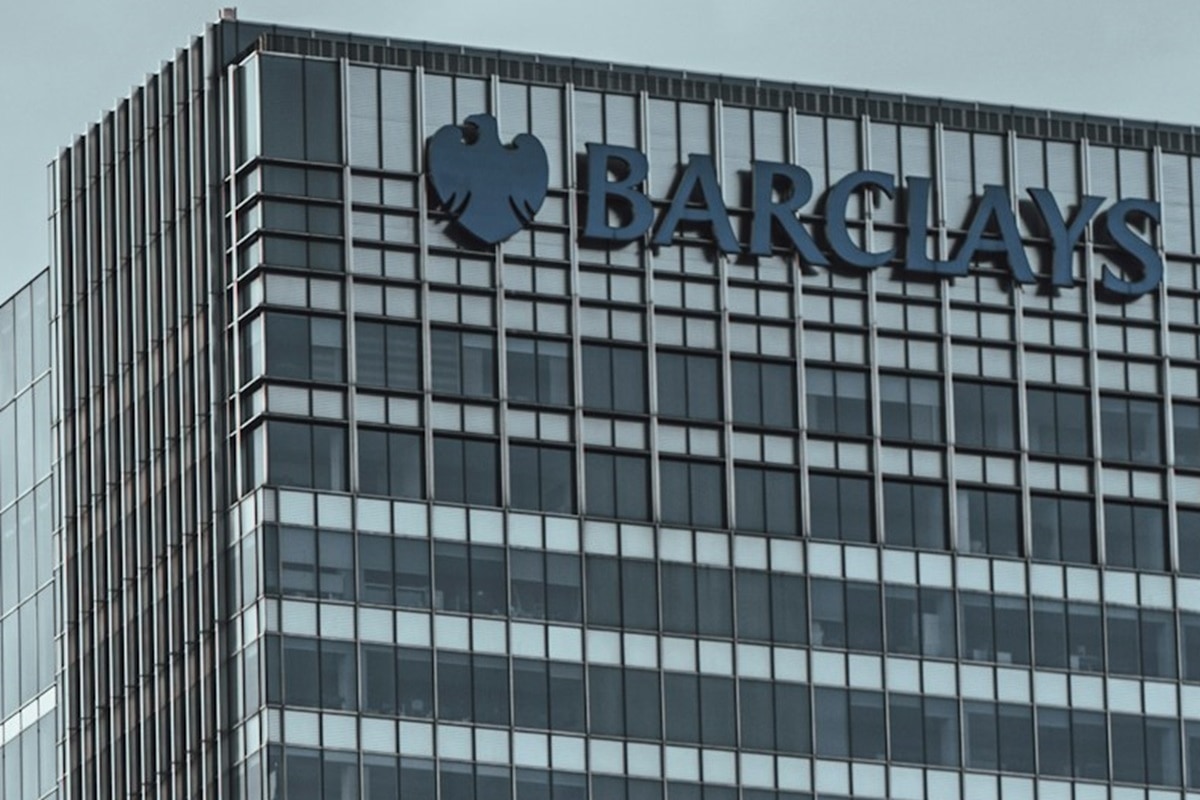 Barclays Raises 2025 S&P 500 Index Forecast 