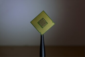 chip-designer-arm-reportedly-plans-to-be