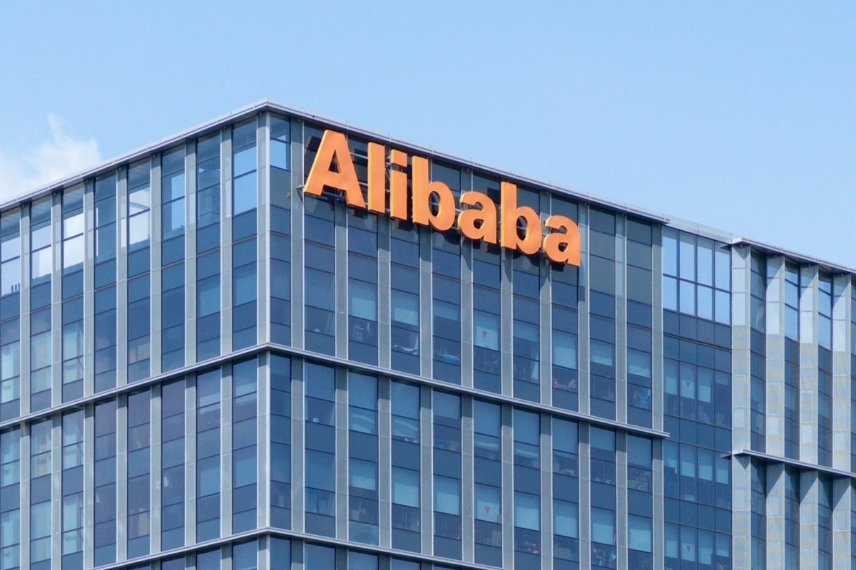 Alibaba.com Targets 100% AI Adoption by Merchants 