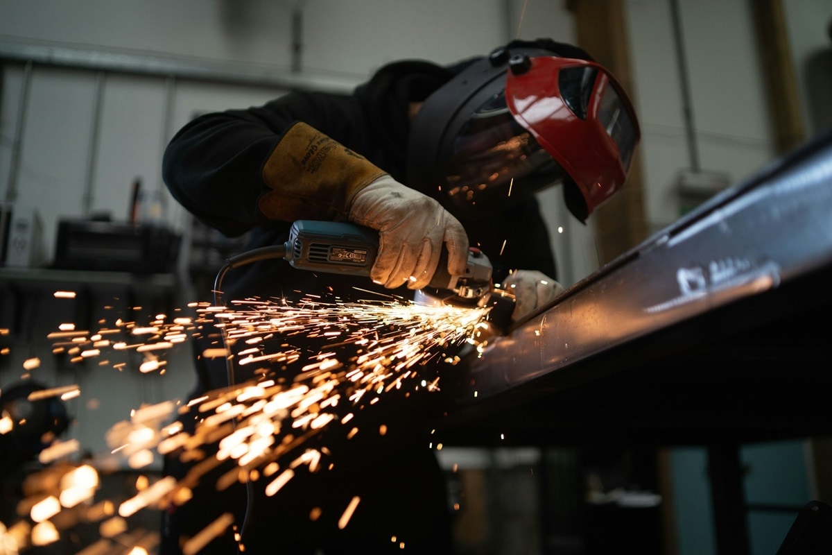 Global Manufacturing Activity Decreases